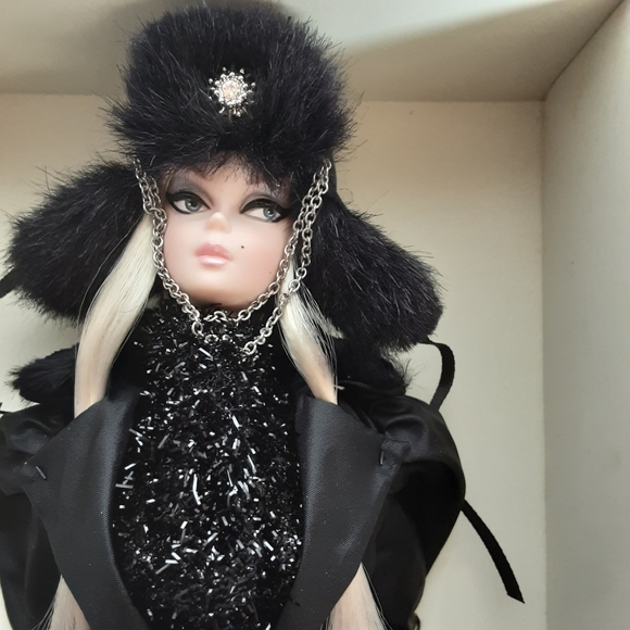 Barbie Fashion Model Collection Russia Verushka Doll - Picture 9 of 16